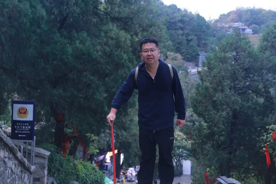我們一起，頂峰相見(jiàn) 