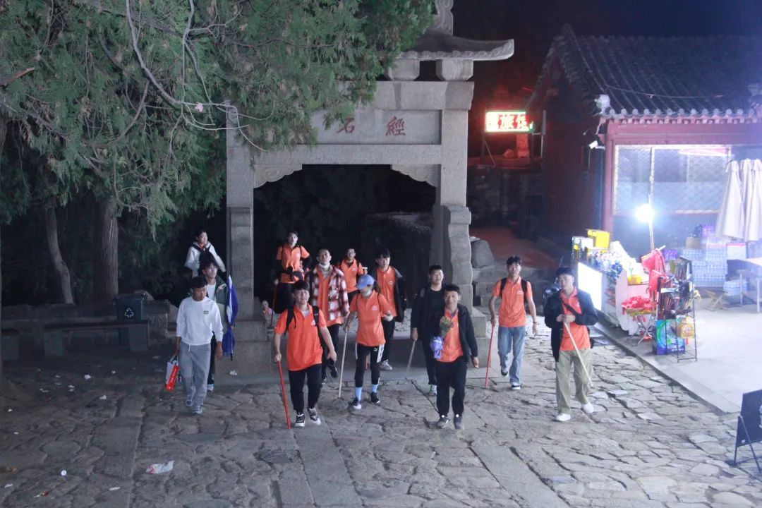 我們一起，頂峰相見(jiàn) 